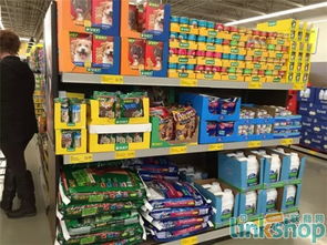 Aldi超市震撼零售圈 鞋帽区探秘，低成本与高效率的完美融合